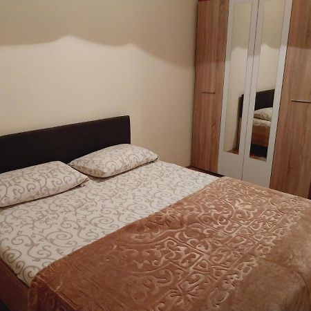 Apartmán Stan Na Dan - Indija Exteriér fotografie